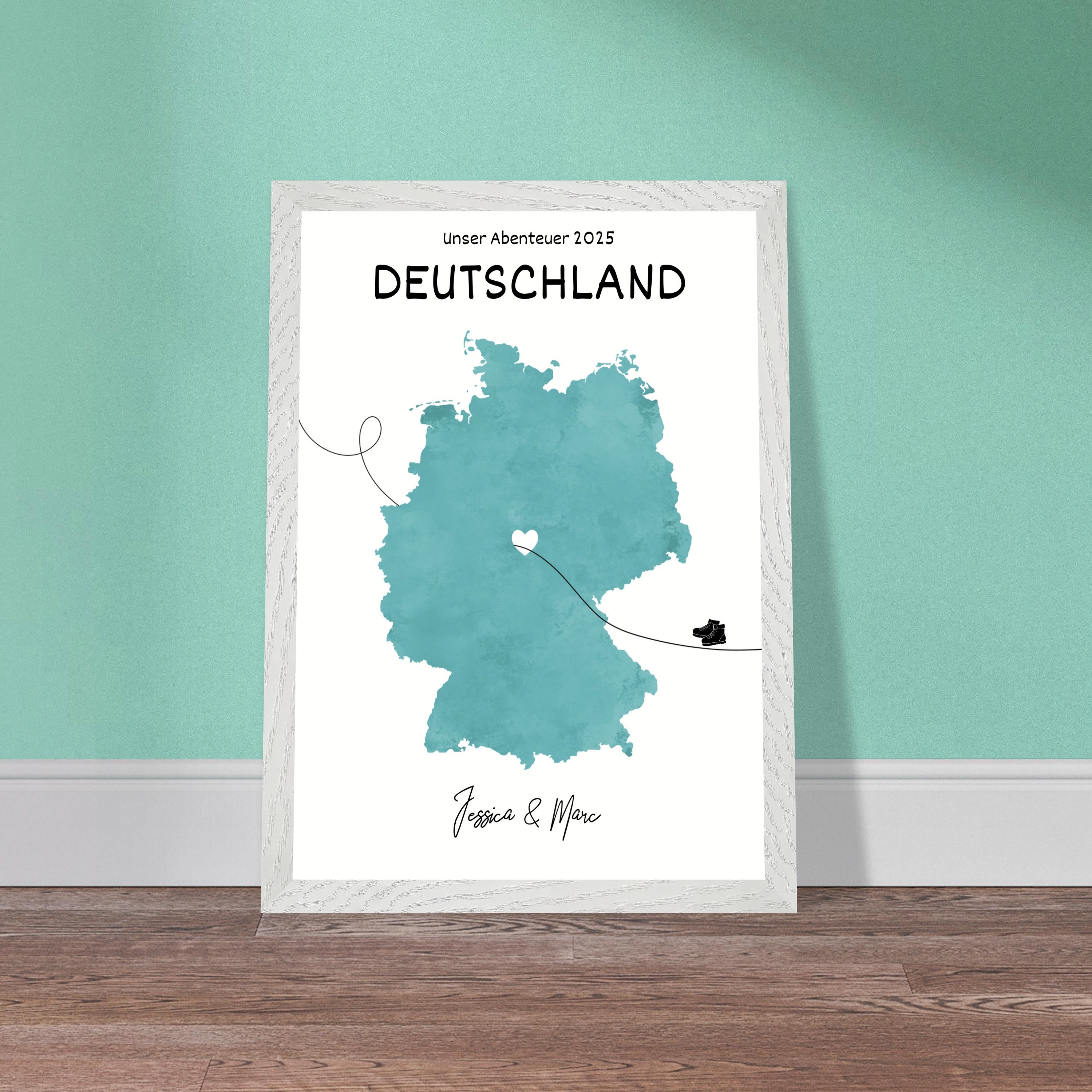 Personalisiertes Deutschland-Poster in Holzrahmen – Landkarte mit Namen, nachhaltiger Druck auf mattem Papier