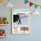 Personalisiertes Kinder-Urlaubsposter im Holzrahmen mit eigenem Foto, Tierillustration und individuell gestaltetem Text fürs Kinderzimmer