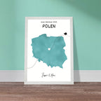 Personalisiertes Polen-Poster in Holzrahmen – Landkarte mit Namen, nachhaltiger Druck auf mattem Papier