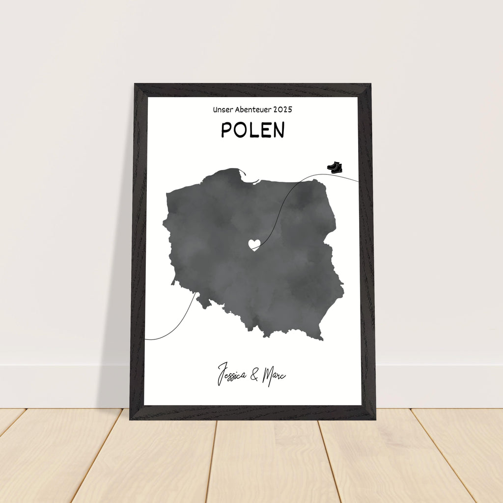 Personalisiertes Polen-Poster in Holzrahmen – Landkarte mit Namen, nachhaltiger Druck auf mattem Papier