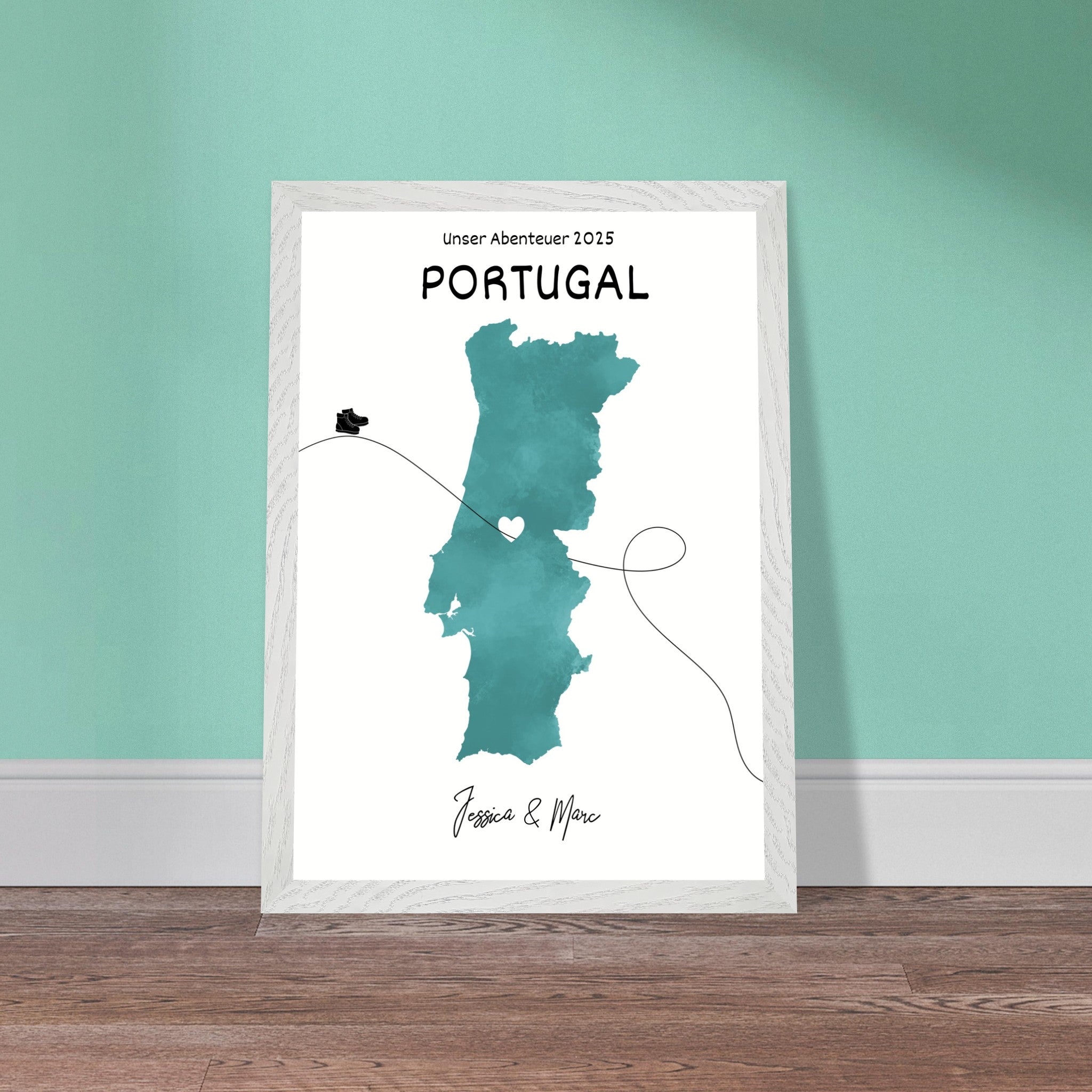 Personalisiertes Portugal-Poster in Holzrahmen – Landkarte mit Namen, nachhaltiger Druck auf mattem Papier