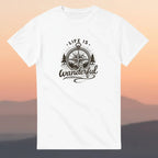 T-Shirt mit „Life is Wanderful“ Schriftzug, Kompass-Design und Naturmotiv im Vintage-Outdoor-Stil